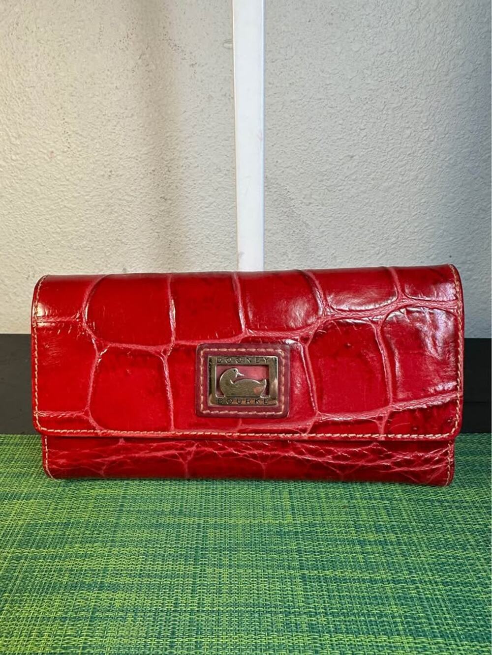 Dooney & Bourke Red Croco Embossed Leather Wallet - Red & Pink
